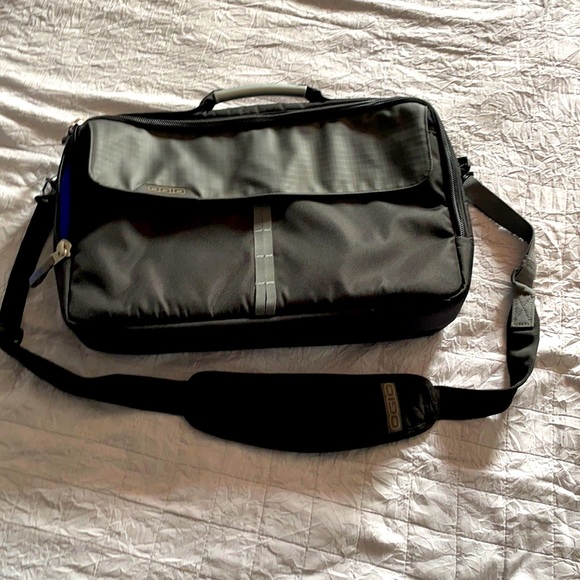 OGIO laptop bag - Picture 1 of 5